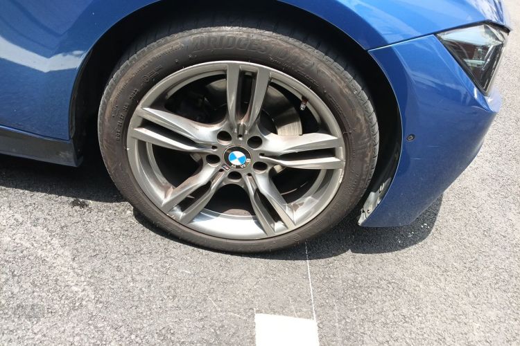 BMW 3 Series 2019 #9 BMW 3 Series 2019 car image #9
