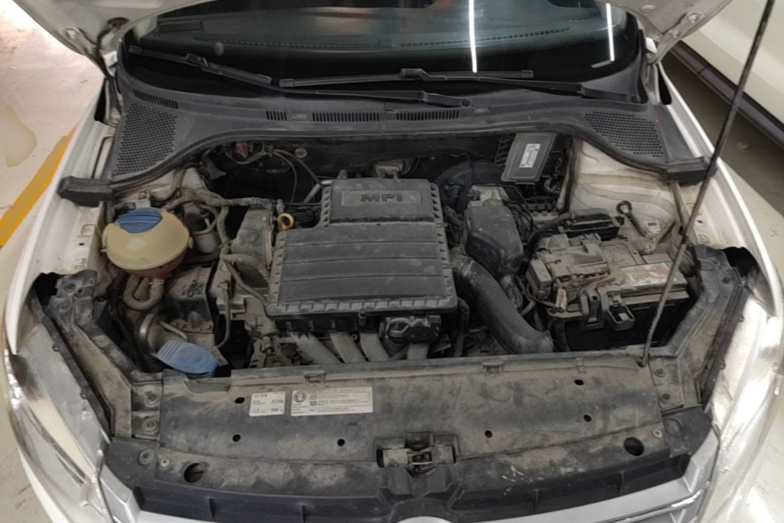 Volkswagen Santana 2014 изображение автомобиля #11