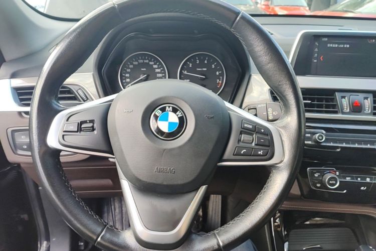BMW X1 2018 #11 BMW X1 2018 car image #11