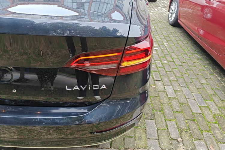 Volkswagen Lavida 2021 car image #8