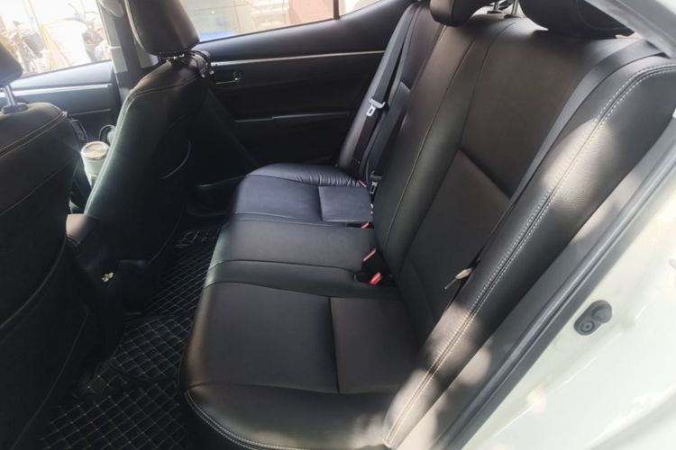 Toyota Corolla 2018 #17 Toyota Corolla 2018 car image #17
