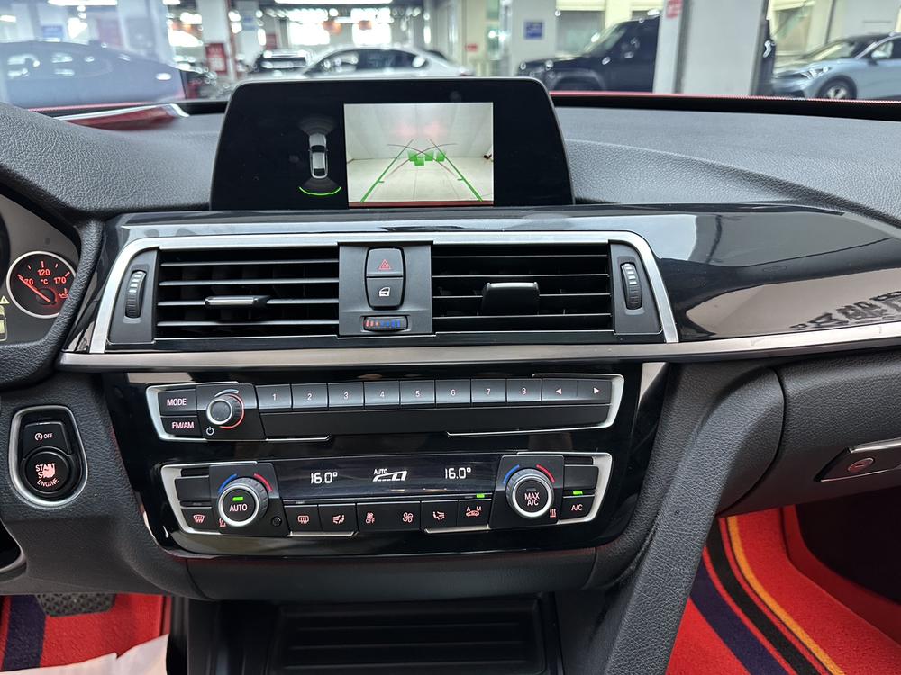 BMW 3 Series GT 2019 صورة سيارة #13