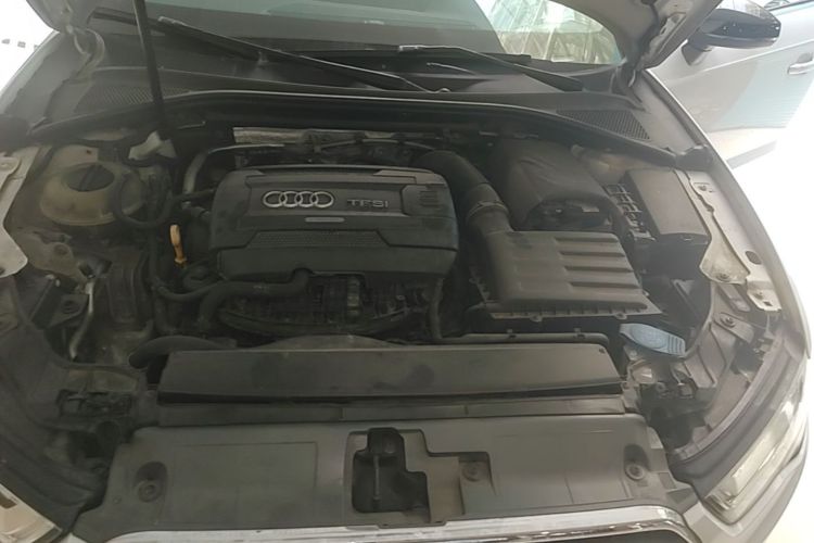Audi A3 2015 car image #22