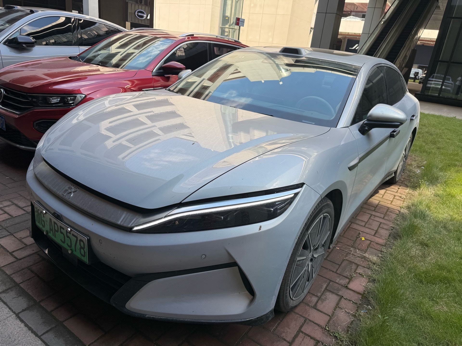 BYD HanL 2026 BYD HanL 2026 car image