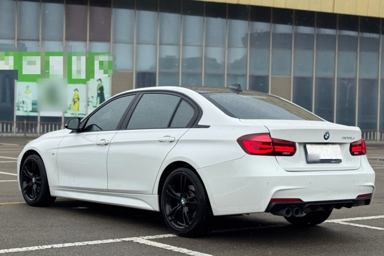 BMW 3 Series 2019 #7 BMW 3 Series 2019 car image #7