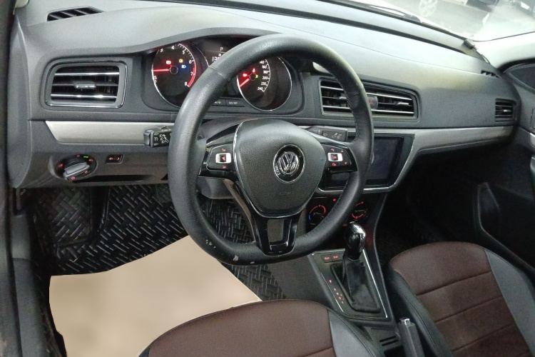 Volkswagen Lavida 2020 car image #10