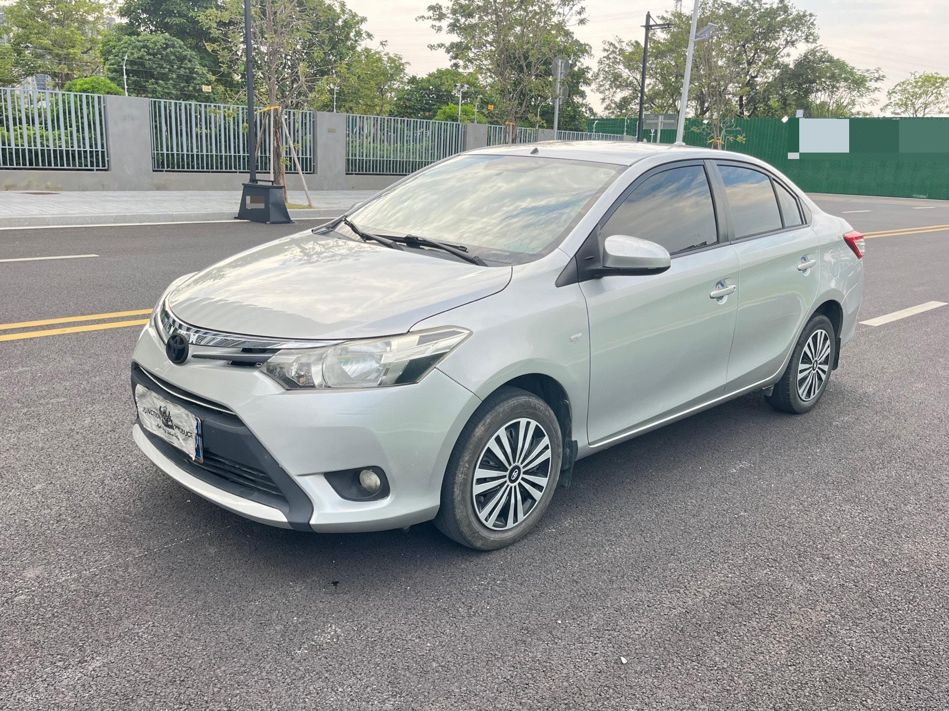 Toyota Vios 2015 Toyota Vios 2015 car image