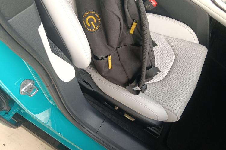 小米汽车 小米SU7 2025 汽车图片 #24