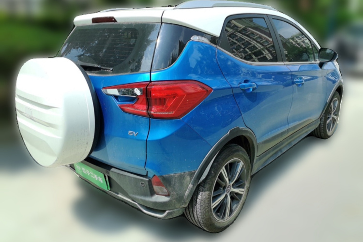 BYD Yuan New Energy 2019 immagine di auto #5