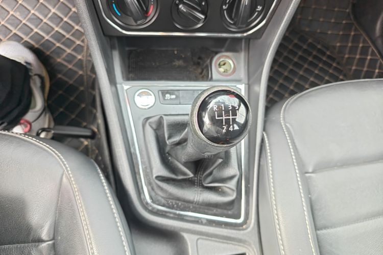 Volkswagen Lavida 2017 car image #14