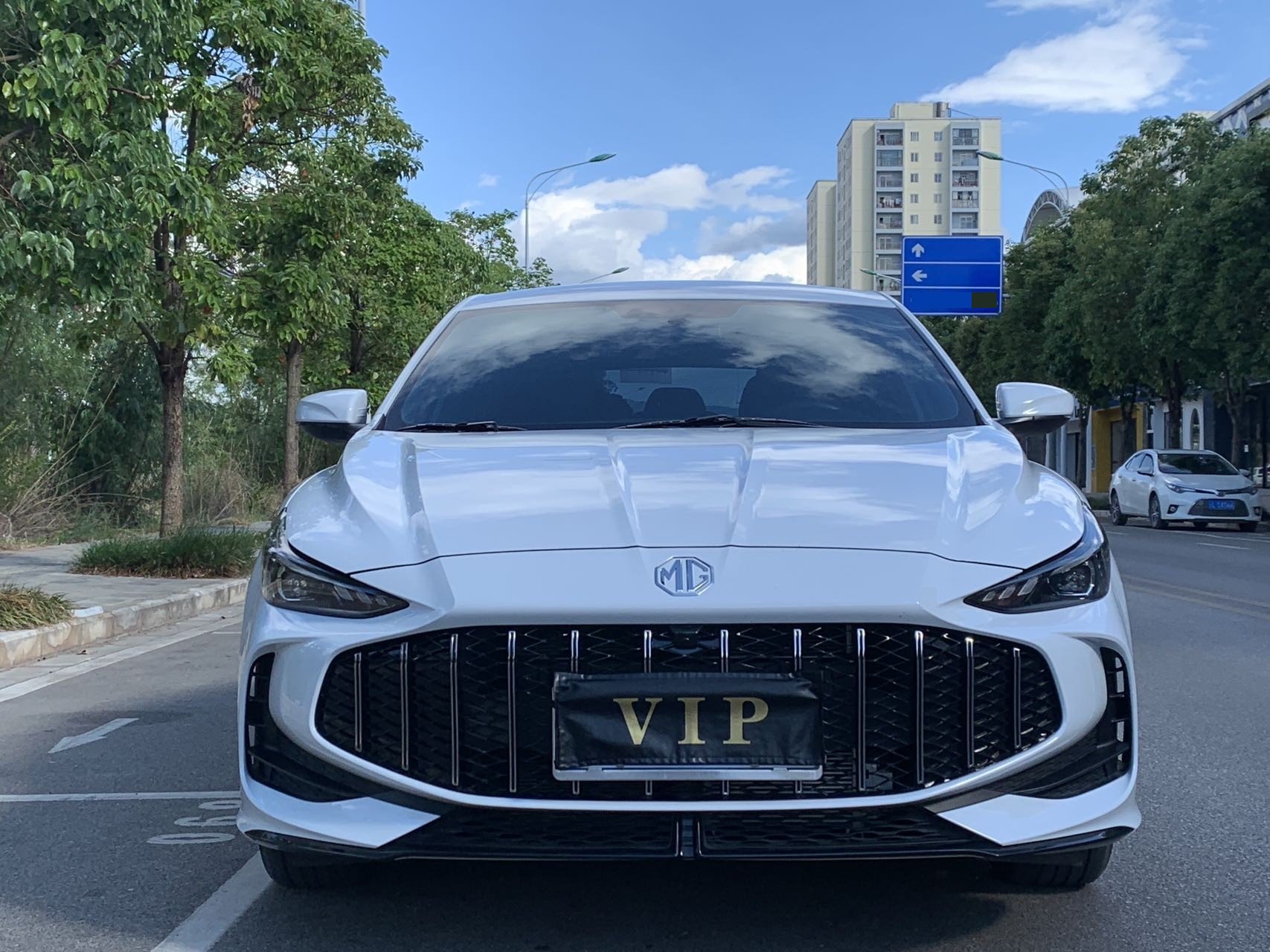 MG 5 2025 #2 MG 5 2025 image de voiture #2