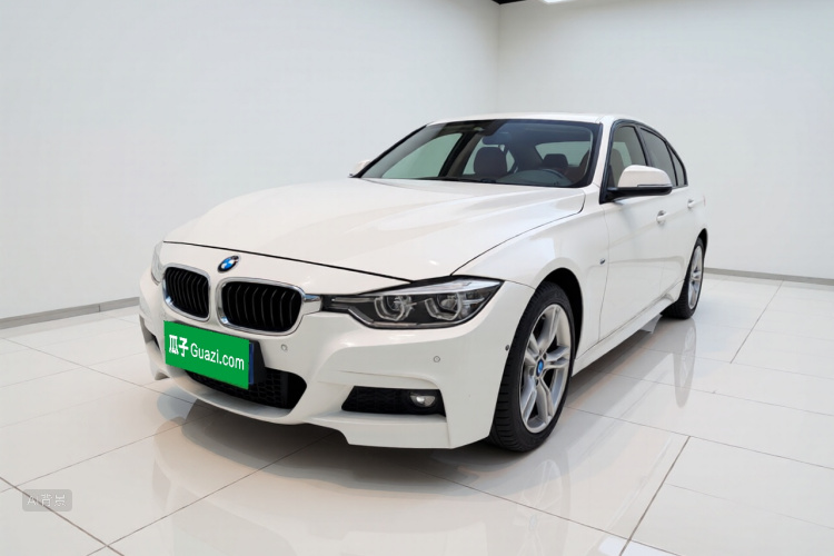 BMW 3 Series 2019 car image #2