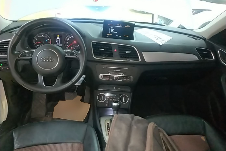 Audi Q3 2018 #10 Audi Q3 2018 car image #10