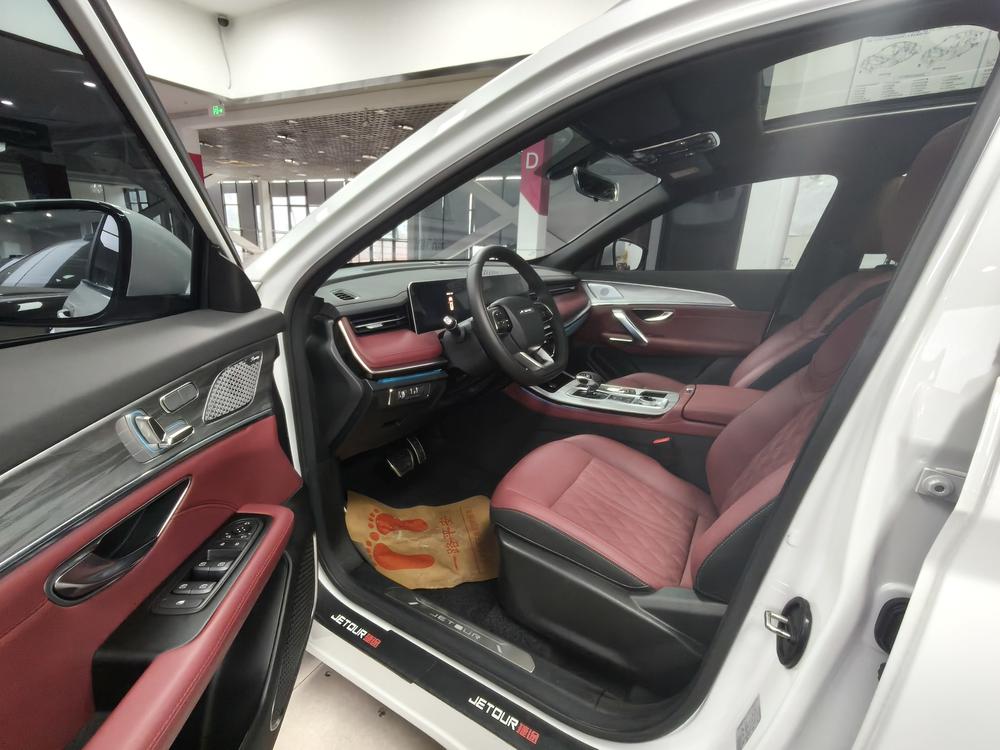 Jetour X70 PLUS 2024 #15 Jetour X70 PLUS 2024 car image #15