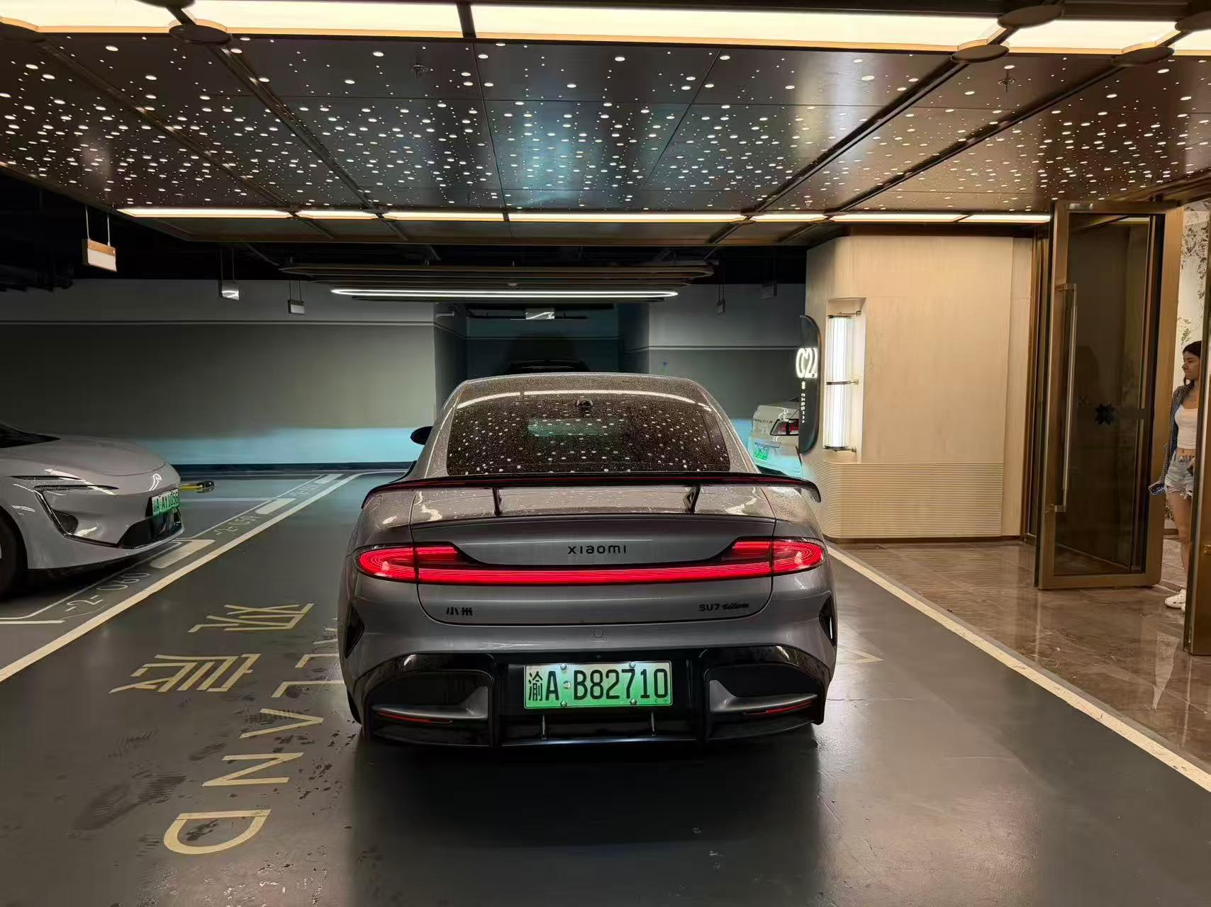 MI SU7 Ultra 2025 car image #4