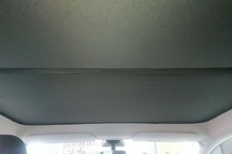 Tesla Model Y 2023 #18 Tesla Model Y 2023 car image #18