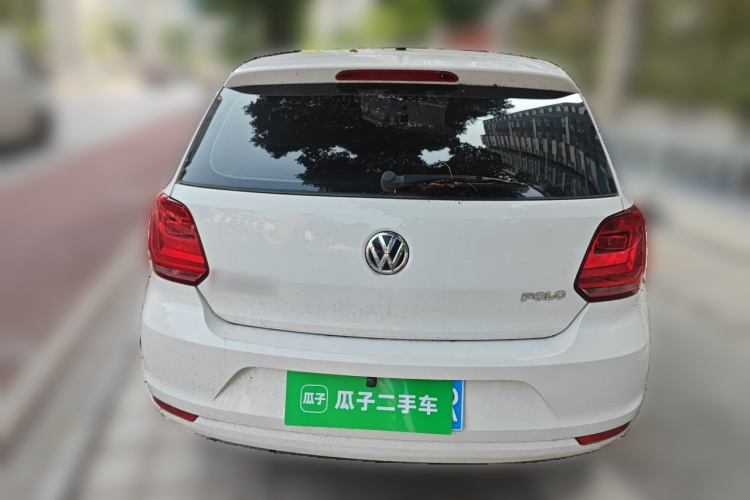 Volkswagen Polo 2016 car image #4