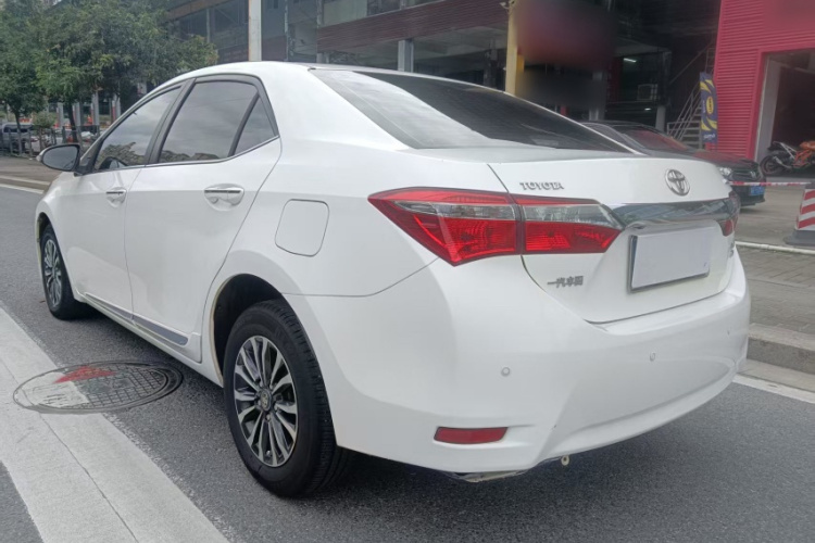 Toyota Corolla 2019 #10 Toyota Corolla 2019 car image #10