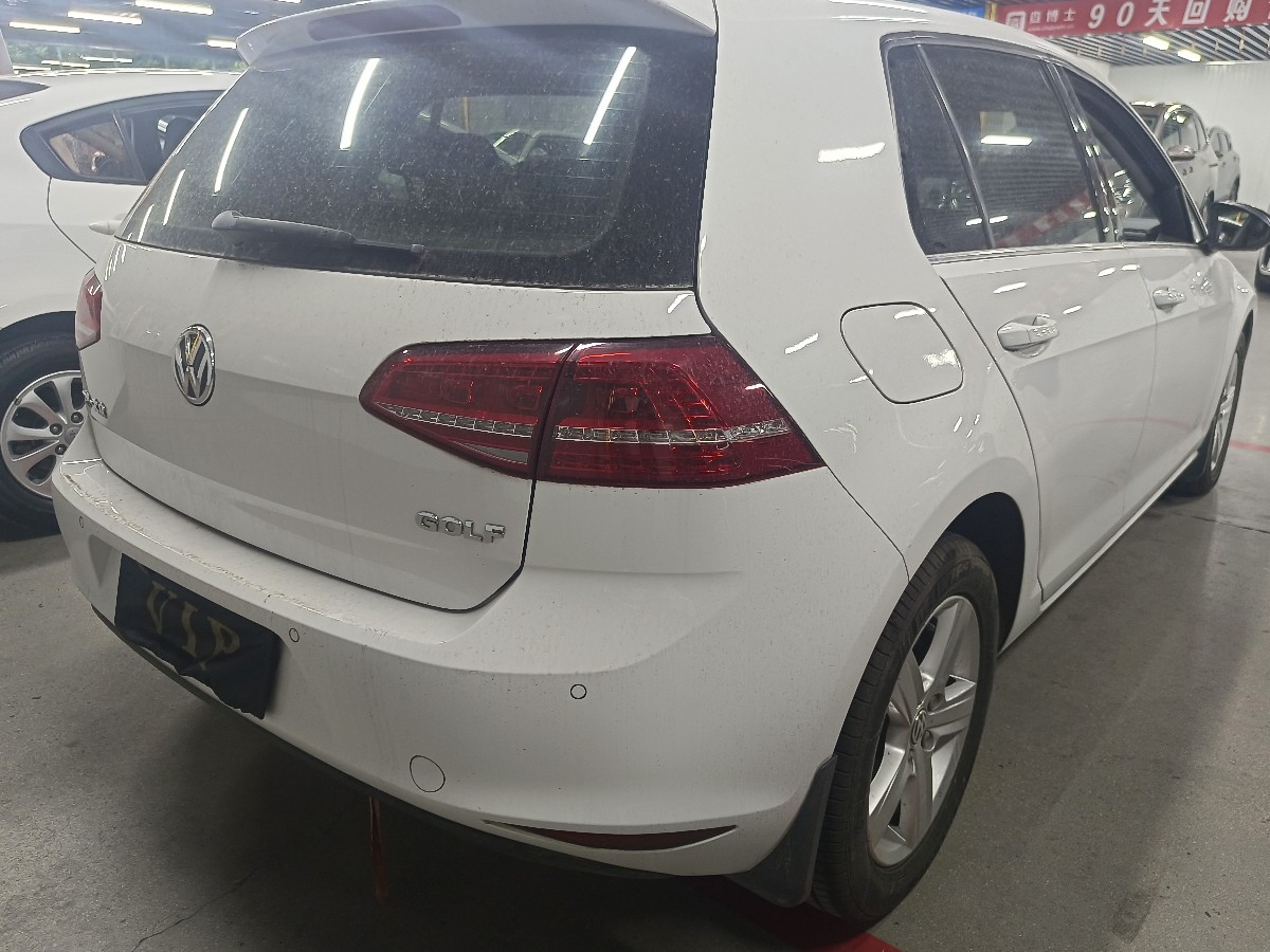 Volkswagen Golf 2015 immagine di auto #4