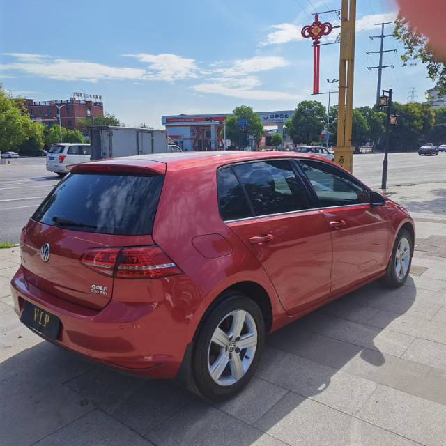 Volkswagen Golf 2016 car image #7