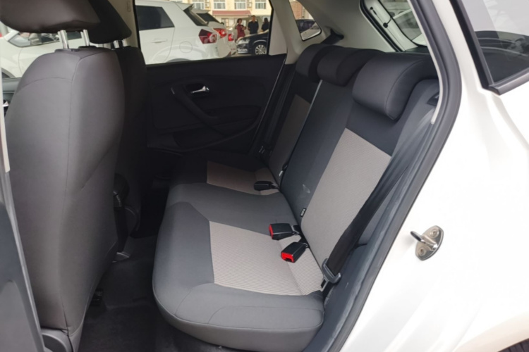 Volkswagen Polo 2018 #17 Volkswagen Polo 2018 car image #17