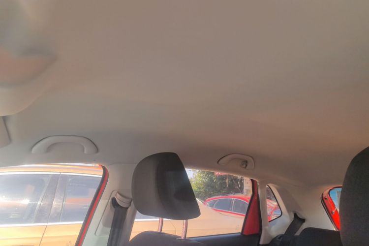 Volkswagen Polo 2019 car image #18