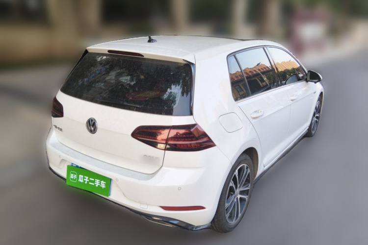 Volkswagen Golf 2020 #5 Volkswagen Golf 2020 car image #5
