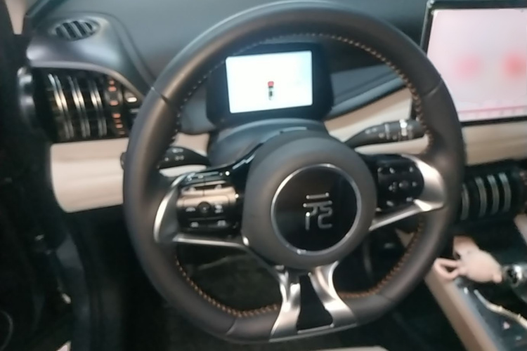 BYD Yuan Plus 2023 immagine di auto #11