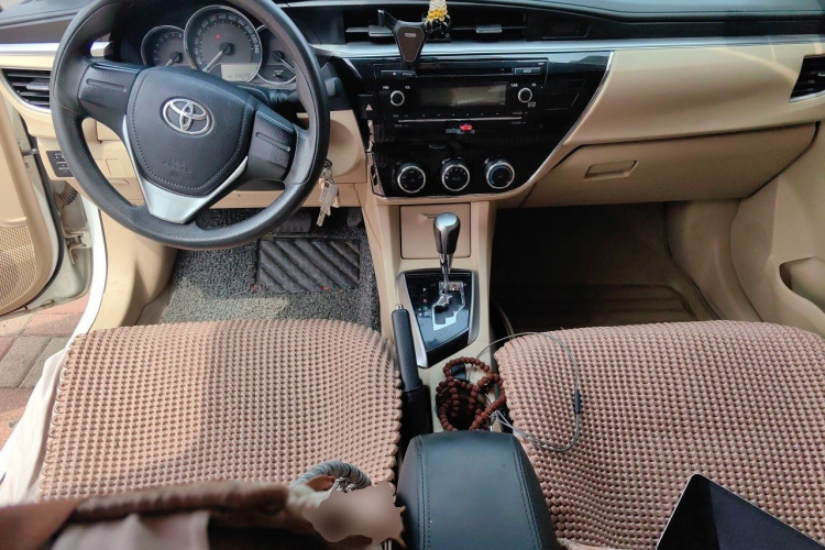 Toyota Corolla 2014 #8 Toyota Corolla 2014 car image #8