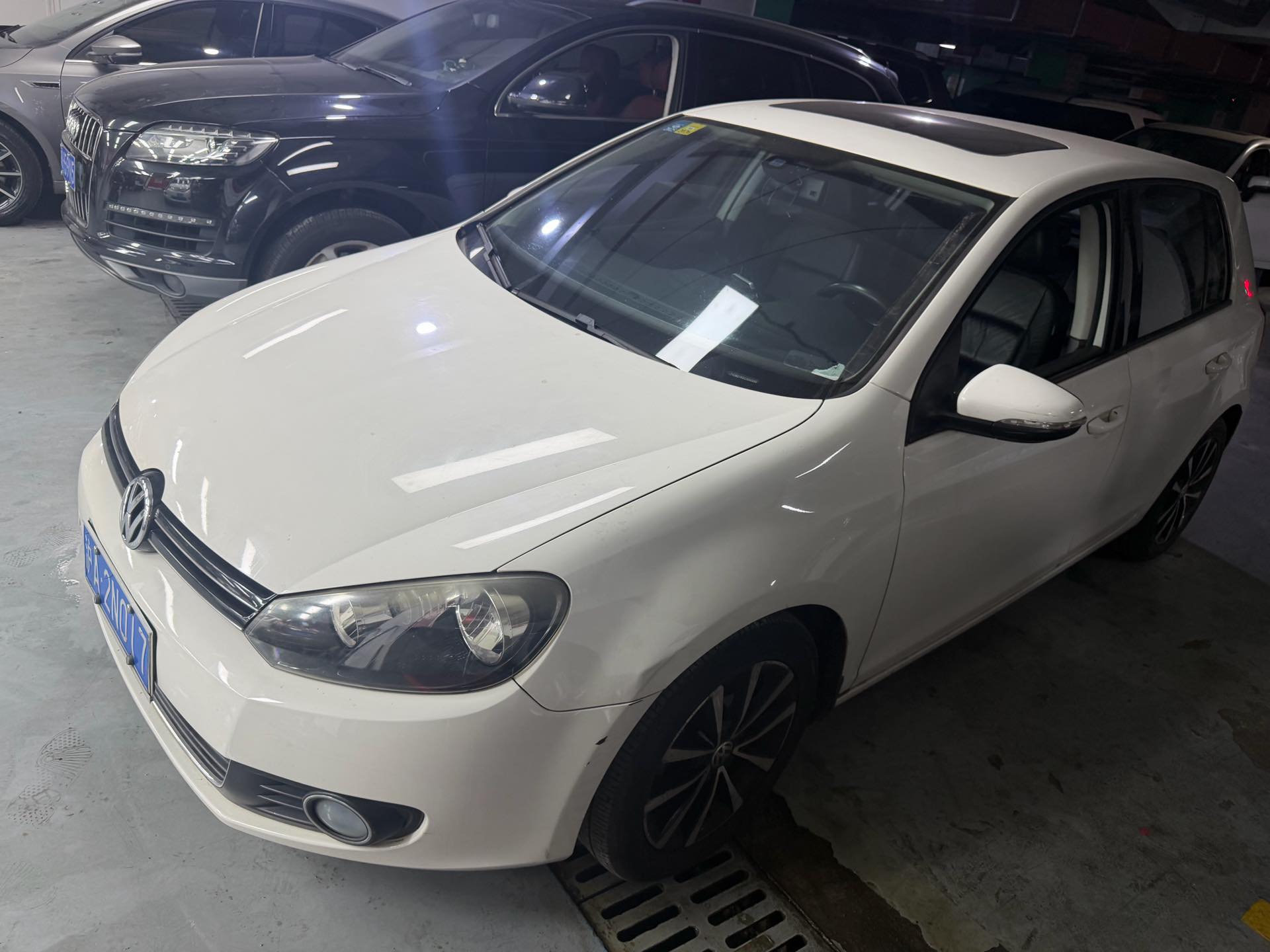 Volkswagen Golf 2012 Volkswagen Golf 2012 car image