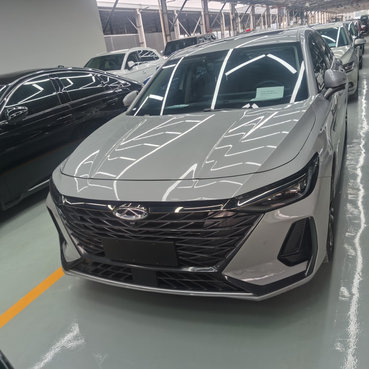 Chery Arrizo 8 2025 car image #2