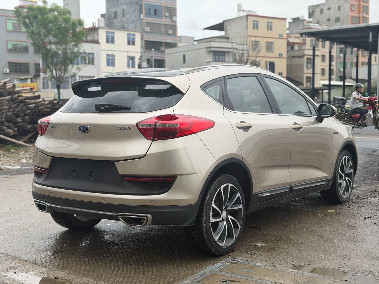 GEELY Emgrand GS 2018 #4 GEELY Emgrand GS 2018 car image #4