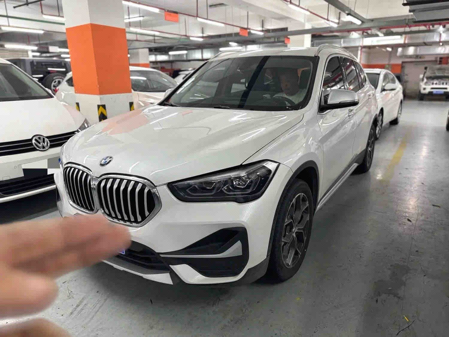BMW X1 2022 BMW X1 2022 immagine di auto