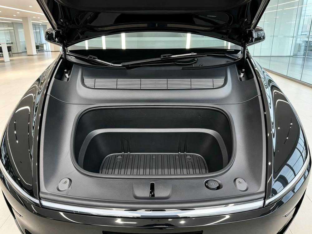Tesla Model Y 2025 #21 Tesla Model Y 2025 imagen de coche #21