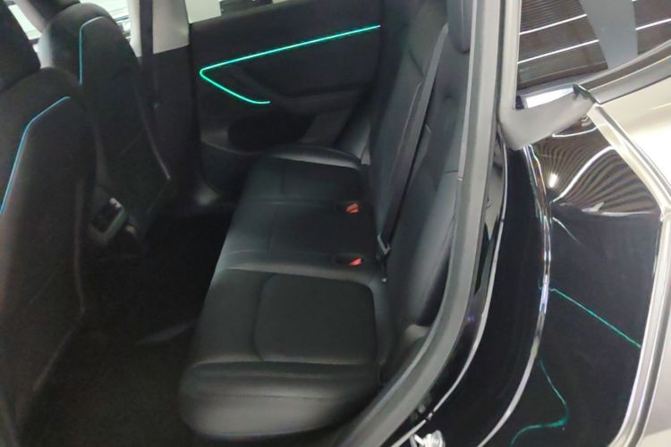 Tesla Model Y 2022 #17 Tesla Model Y 2022 car image #17
