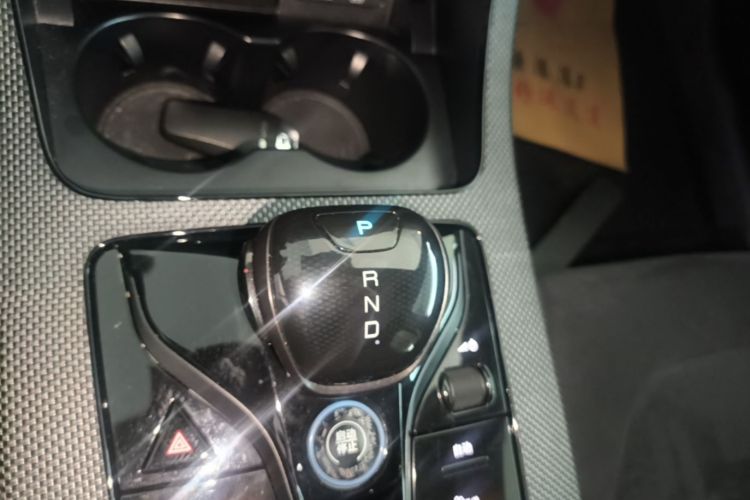 BYD Han 2023 car image #18