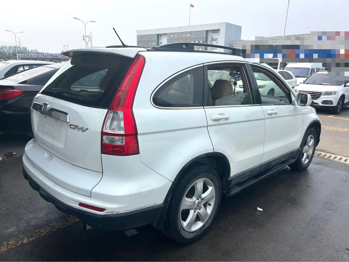 Honda CR-V 2011 #6 Honda CR-V 2011 immagine di auto #6