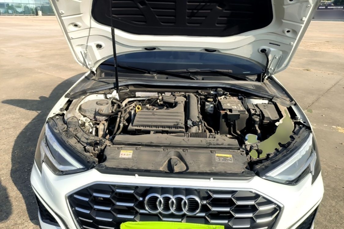 Audi A3 2024 صورة سيارة #11