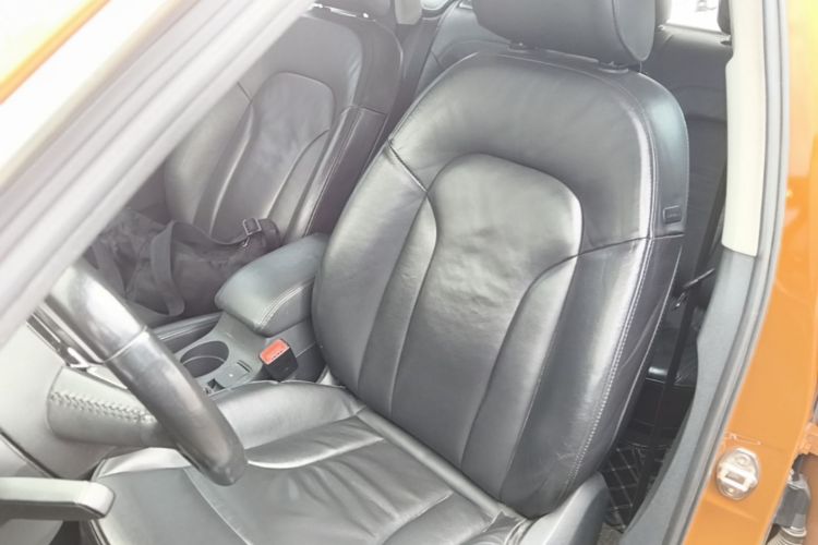 Audi Q3 2015 #17 Audi Q3 2015 car image #17