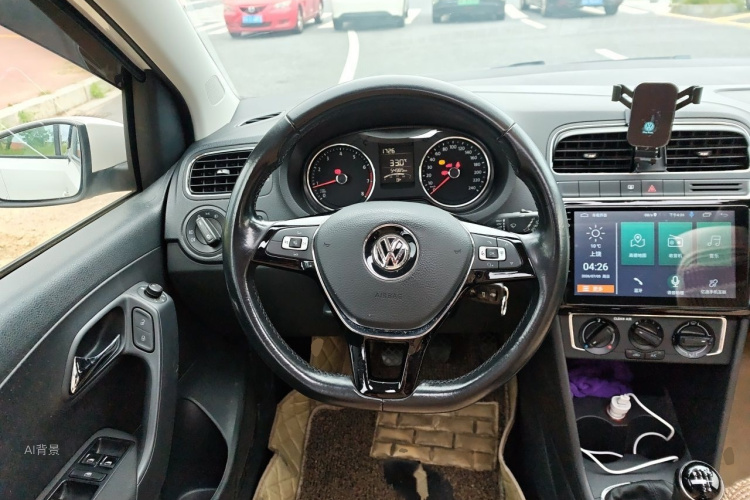Volkswagen Polo 2016 #12 Volkswagen Polo 2016 car image #12