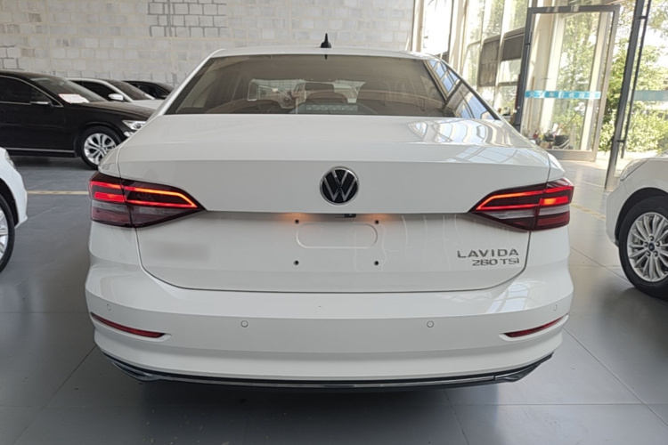 Volkswagen Lavida 2021 #6 Volkswagen Lavida 2021 car image #6