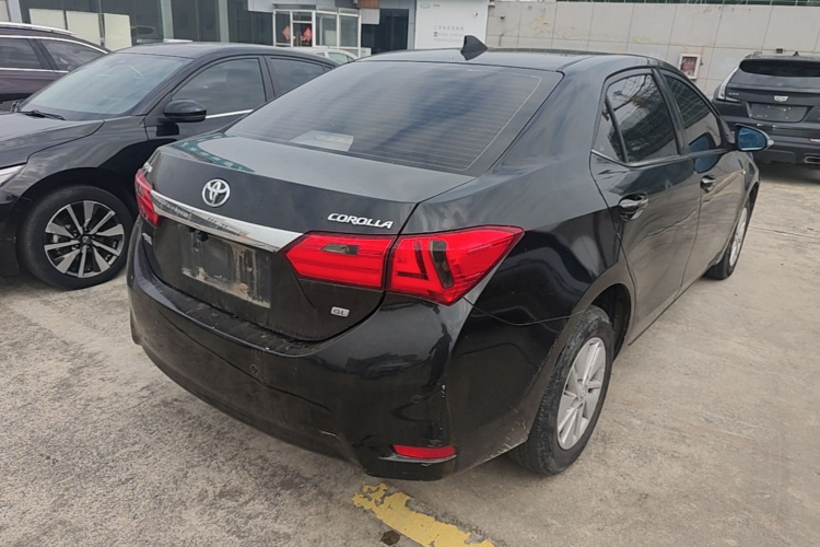 Toyota Corolla 2017 #5 Toyota Corolla 2017 car image #5