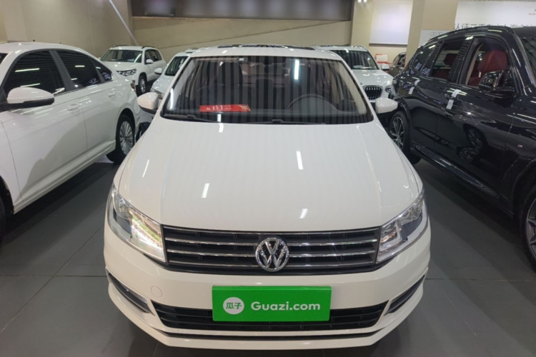 Volkswagen Santana 2017 car image #3
