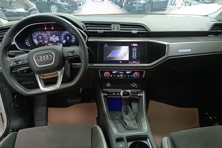Audi Q3 2021 #10 Audi Q3 2021 car image #10