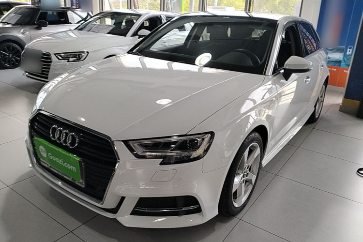 Audi A3 2019 #2 Audi A3 2019 car image #2