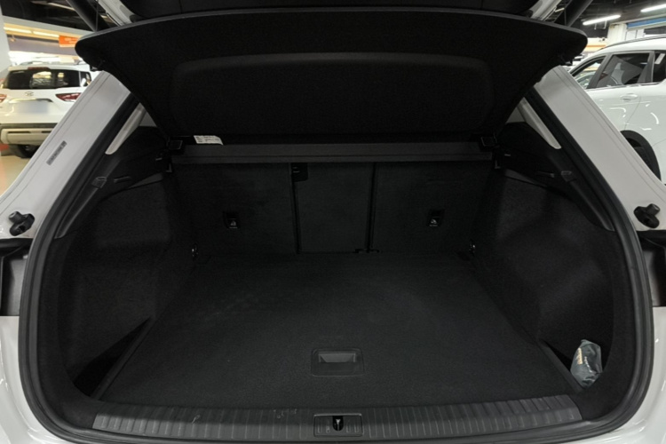 Audi Q3 2021 #19 Audi Q3 2021 immagine di auto #19