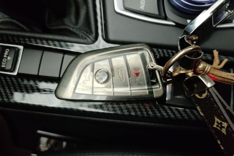 BMW X1 2018 car image #9