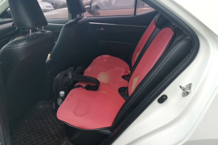 Toyota Corolla 2018 car image #17
