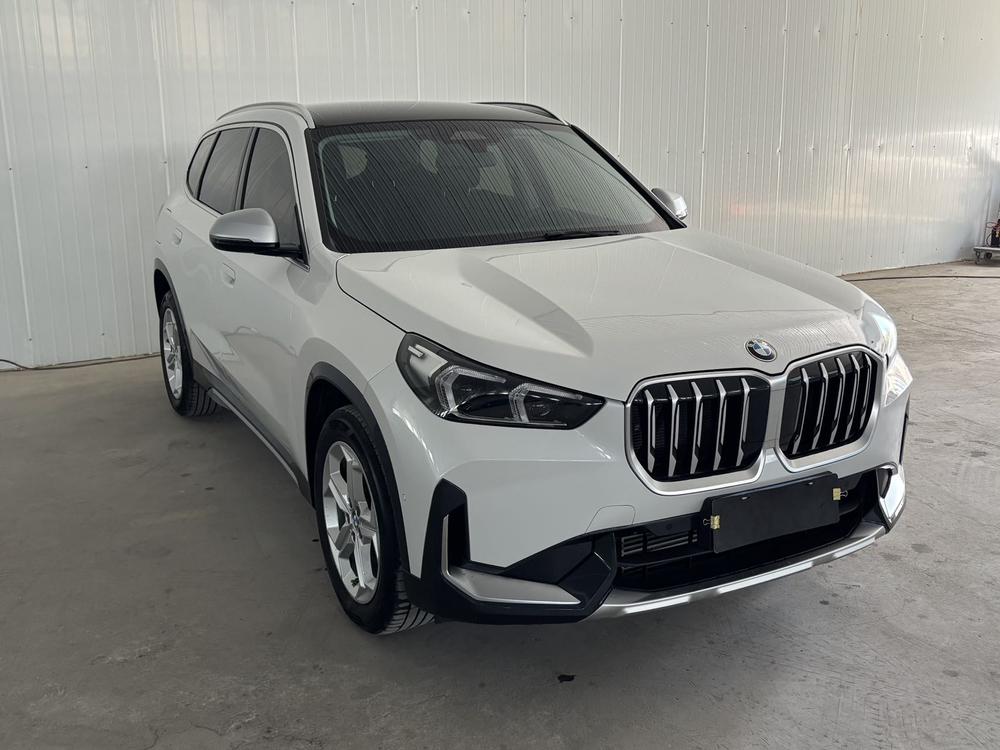 BMW X1 2023 #3 BMW X1 2023 car image #3