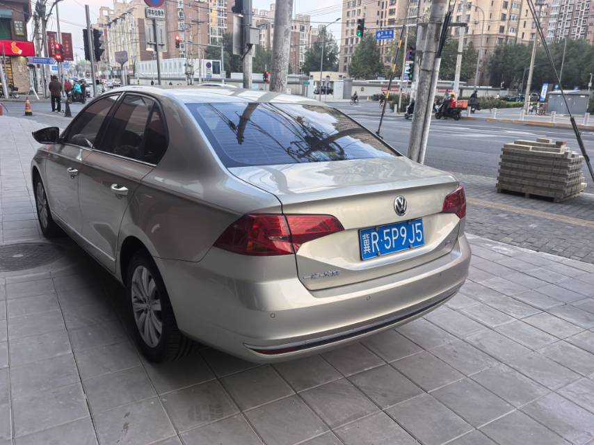 Volkswagen Bora 2018 car image #2